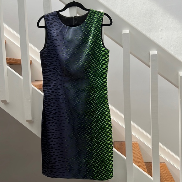 Elie Tahari Dresses & Skirts - Elie Tahari Knockout Sleeveless Dress!